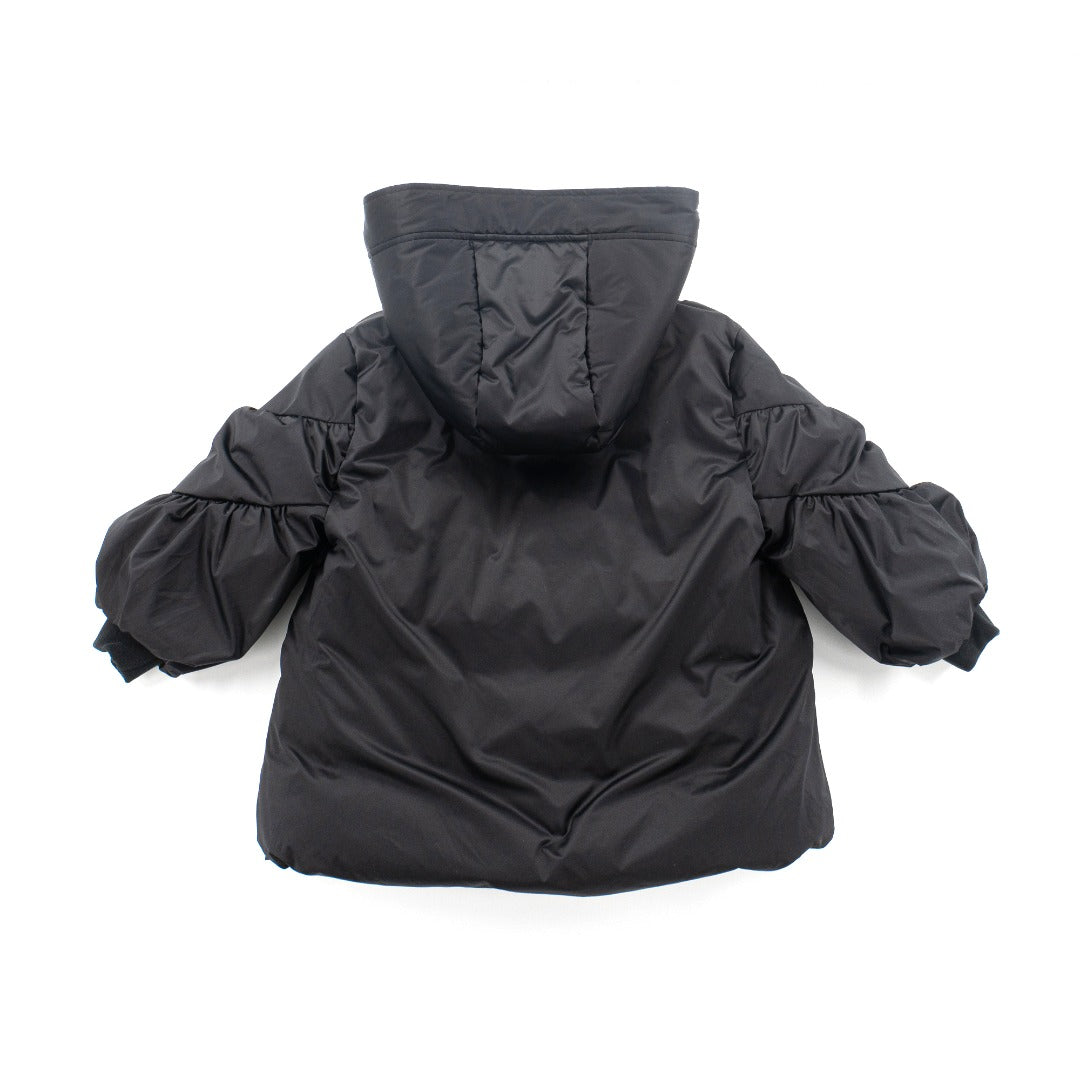 Double Puff sleeve, Black hooded jacket, two front pockets, zipper fastening and rib-knit cuffs. 